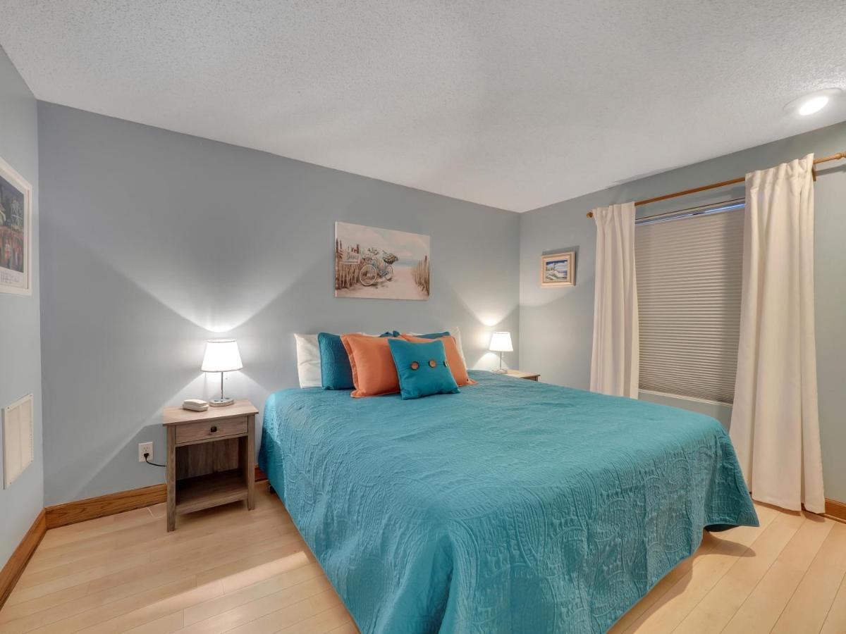 שארלוואה 105 Edgewater Inn מראה חיצוני תמונה